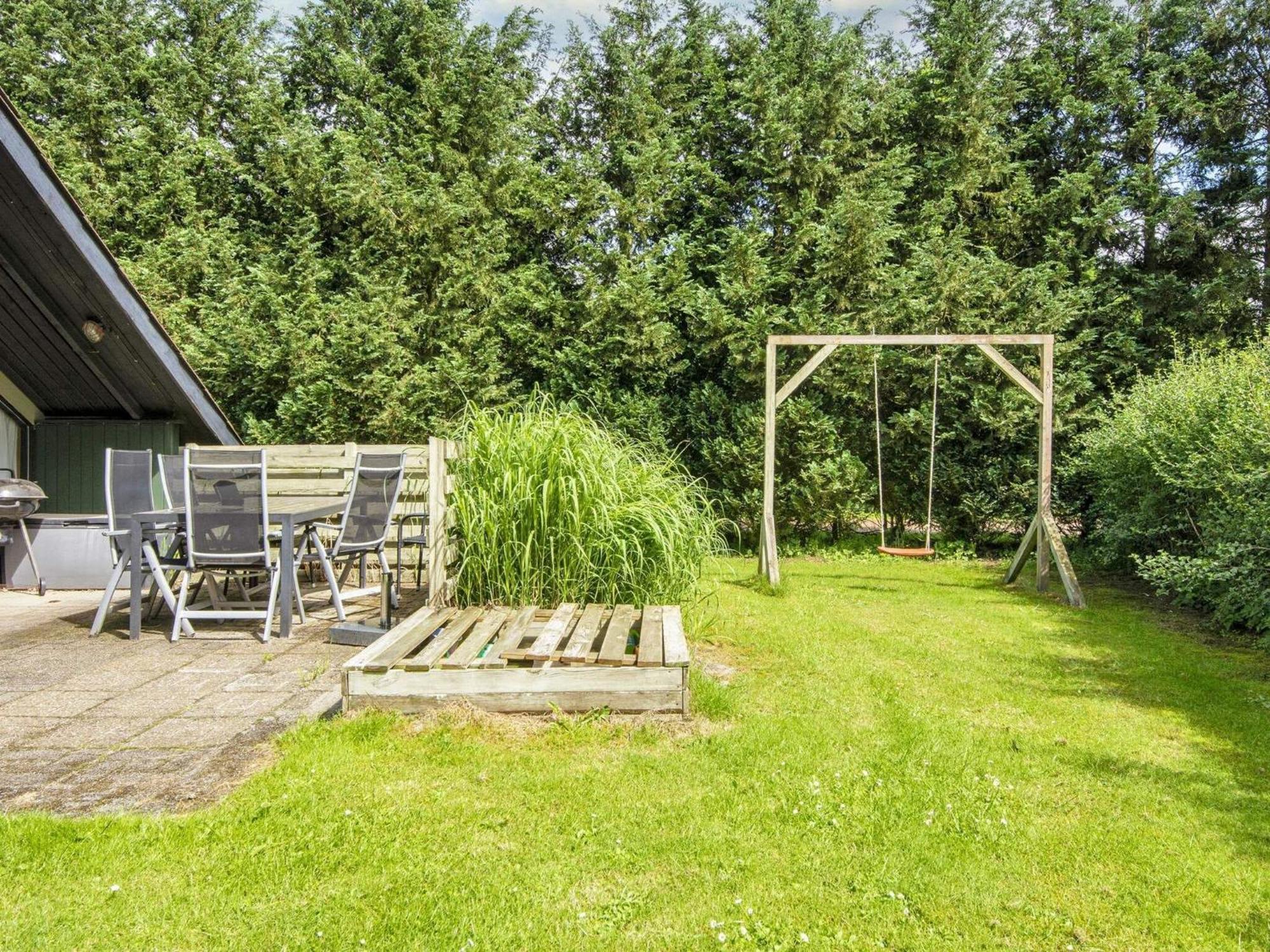 6 Person Holiday Home In Ansager Exteriör bild